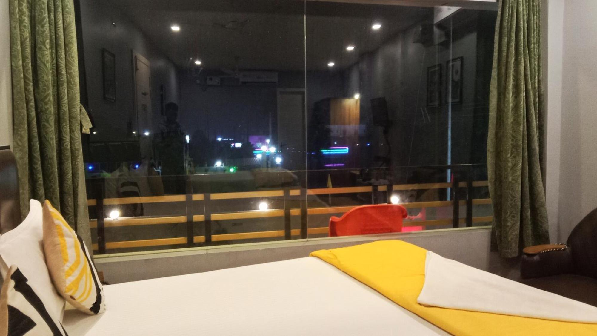 Tajpur The Promise Hotel And Resort מראה חיצוני תמונה
